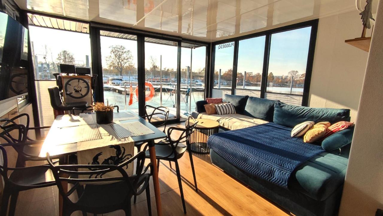 Houseboat Water King Apartament Plywajacy Dom Na Wodzie, 7 Os Wroclaw Bagian luar foto
